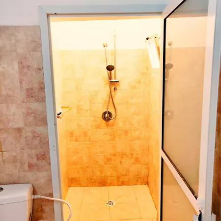 Libi Bamidbar, Healing & Relaxation Resort In The Dead Sea Neot HaKikar Room photo